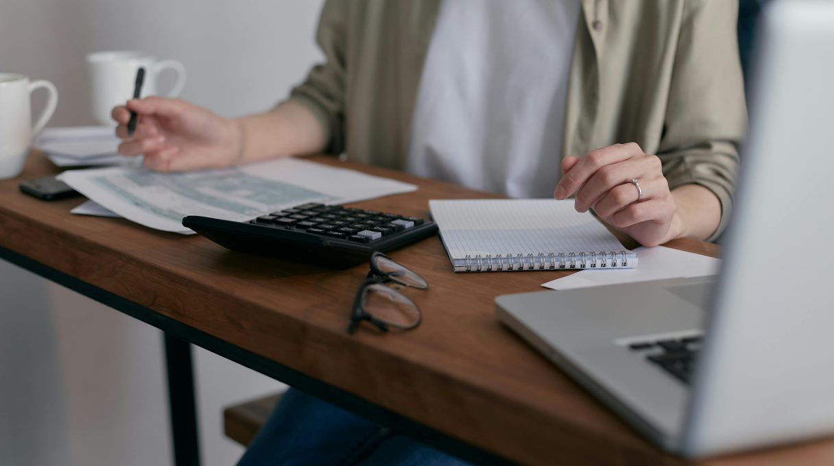 Tax Compliance Checklist For Startups Hero Img